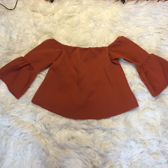 SOLD Rust 3/4 Bell Sleeve Top - Picture 5 of 5